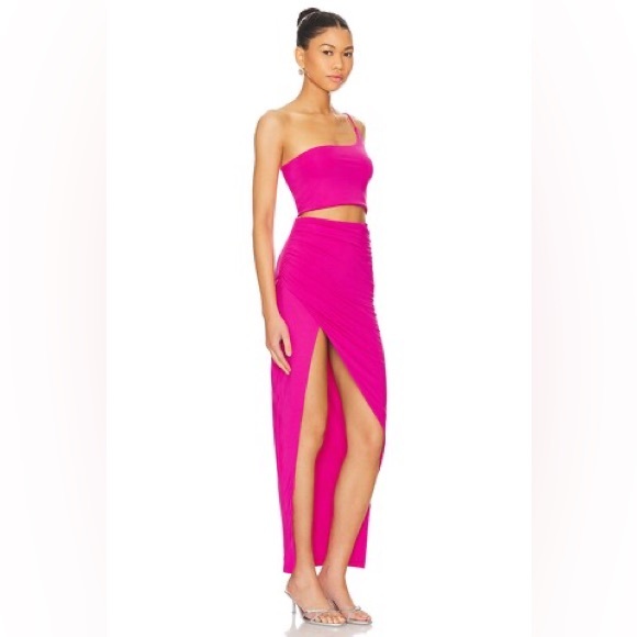 Superdown Fuchsia Two-Piece Ensemble - Picture 2 of 11
